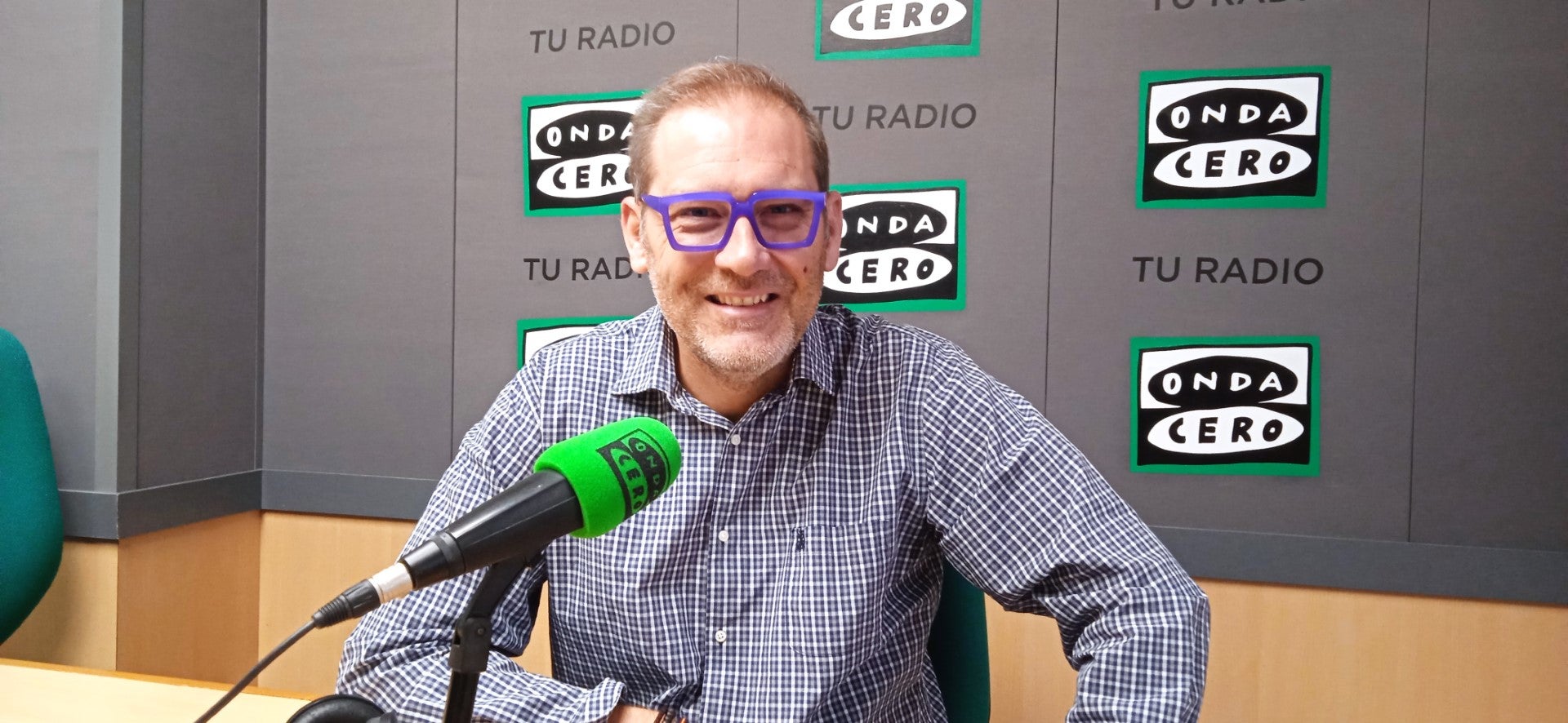 Elche reúne a cerca de cuatrocientos alumnos de secundaria en torno al primer Pecha Kucha en el que expondrán sus proyectos más innovadores Elche reúne a cerca de cuatrocientos alumnos de secundaria en torno al primer Pecha Kucha en el que expondrán sus proyectos más innovadores