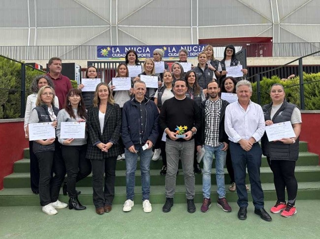 20 mujeres logran su Certificado Profesional gracias los talleres "El Captivador" en La Nucía 20 mujeres logran su Certificado Profesional gracias los talleres "El Captivador" en La Nucía