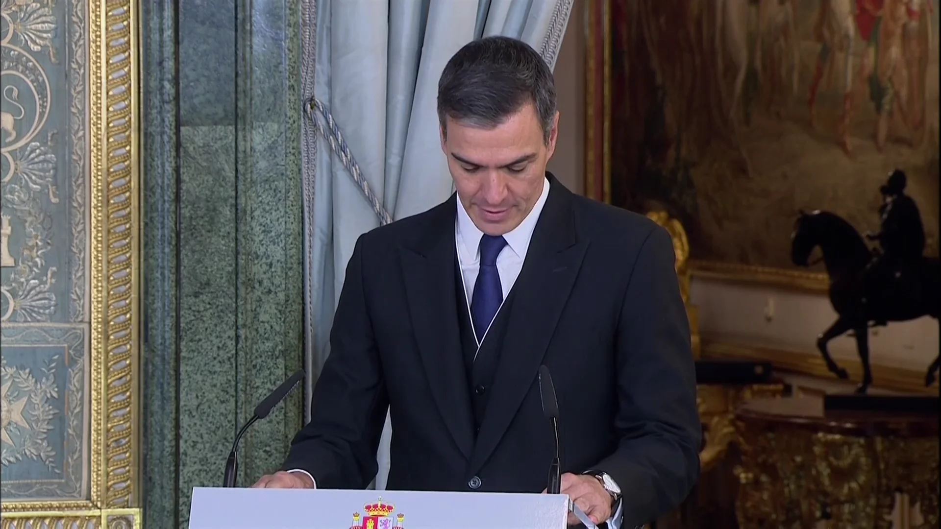 Pedro Sánchez, a la princesa Leonor: "Contad con la lealtad, respeto y afecto del Gobierno" Pedro Sánchez, a la princesa Leonor: "Contad con la lealtad, respeto y afecto del Gobierno"