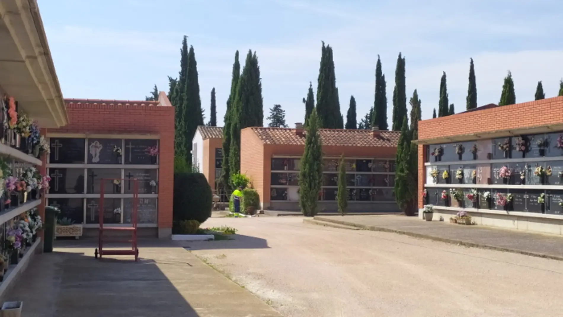 El cementerio de Huesca registra 414 cremaciones y 243 inhumaciones