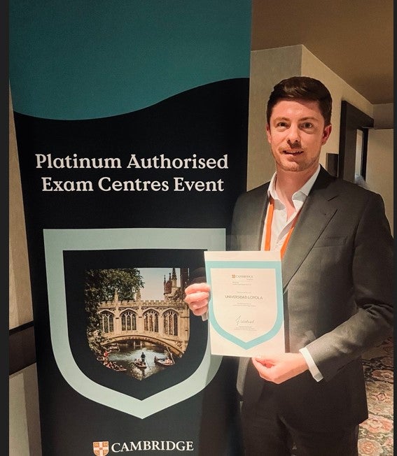 La escuela de idiomas de la Universidad Loyola es reconocida como Centro Platinum por la Universidad de Cambridge La escuela de idiomas de la Universidad Loyola es reconocida como Centro Platinum por la Universidad de Cambridge