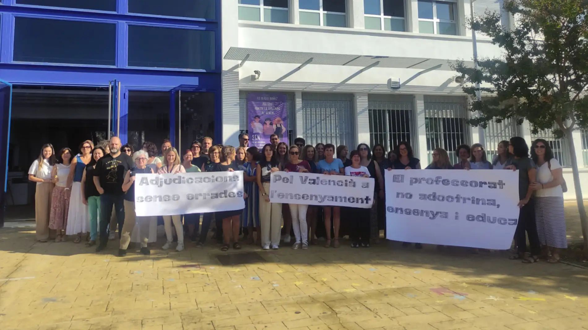 Los sindicatos protestaran este jueves en la Comunitat por la falta de personal en los centros educativos 