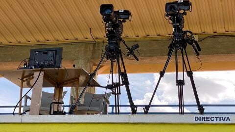 C&aacute;maras de televisi&oacute;n en un partido de Unionistas en el Reina Sof&iacute;a de Salamanca