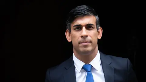 El primer ministro británico, Rishi Sunak Arranca una cumbre internacional sobre las posibles amenazas de la Inteligencia Artificial