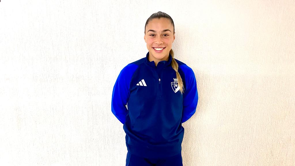 Iara Lacosta: "Osasuna sueña con ascender, pero el objetivo es el día a día" Iara Lacosta: "Osasuna sueña con ascender, pero el objetivo es el día a día"