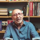 Federico Lizón recoge reflexiones que rodean al ser humano en su libro '7 cambios' 