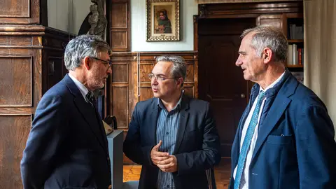 A Deputación e a Eurorexión cooperarán para creación dunha zona transfronteiriza A Deputación e a Eurorexión cooperarán para creación dunha zona transfronteiriza