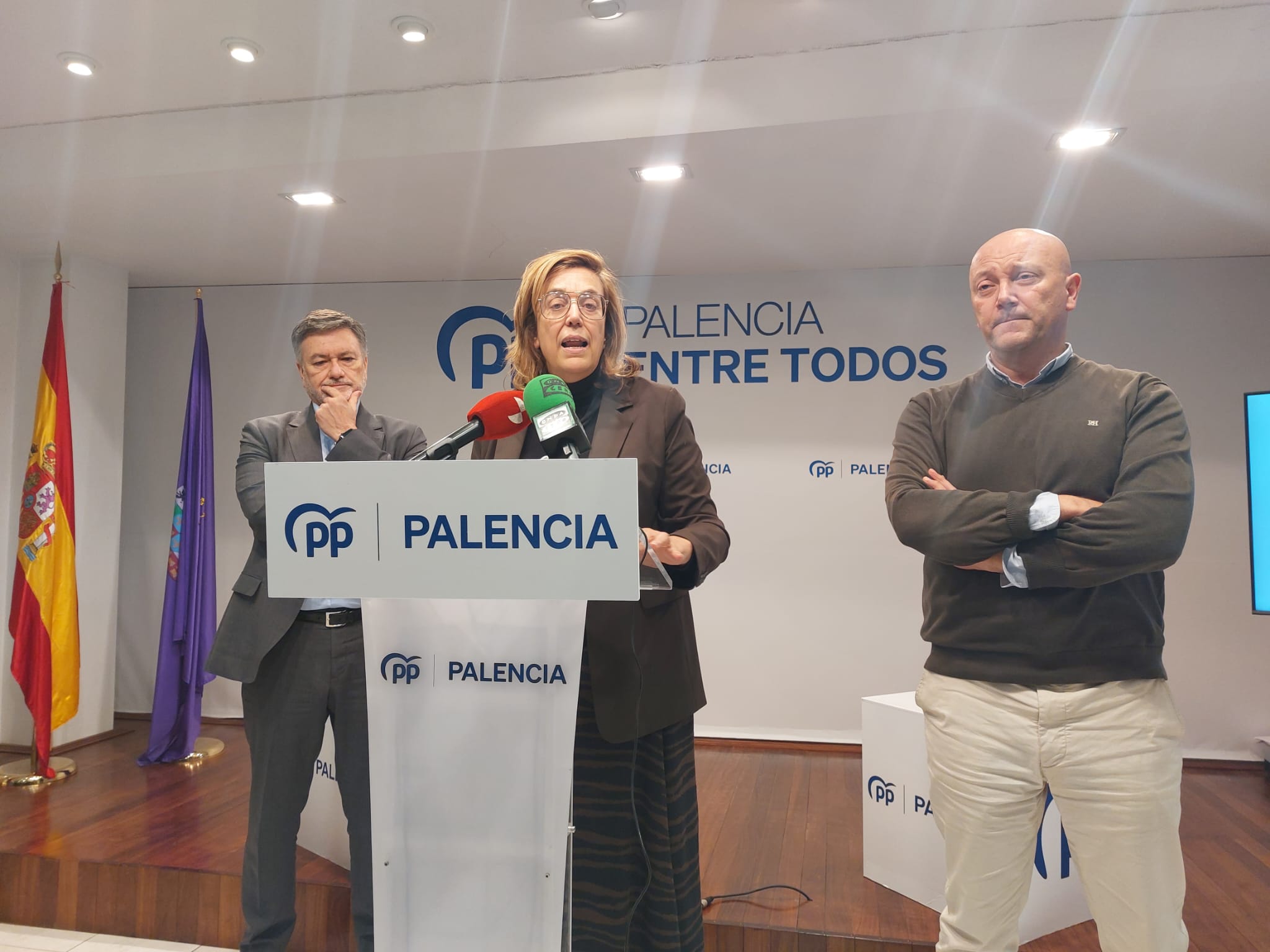 Armisén: "El PSOE de Palencia se ha abstenido en las mociones contra la amnistía para mantenerse en la alcaldía de la capital" Armisén: "El PSOE de Palencia se ha abstenido en las mociones contra la amnistía para mantenerse en la alcaldía de la capital"