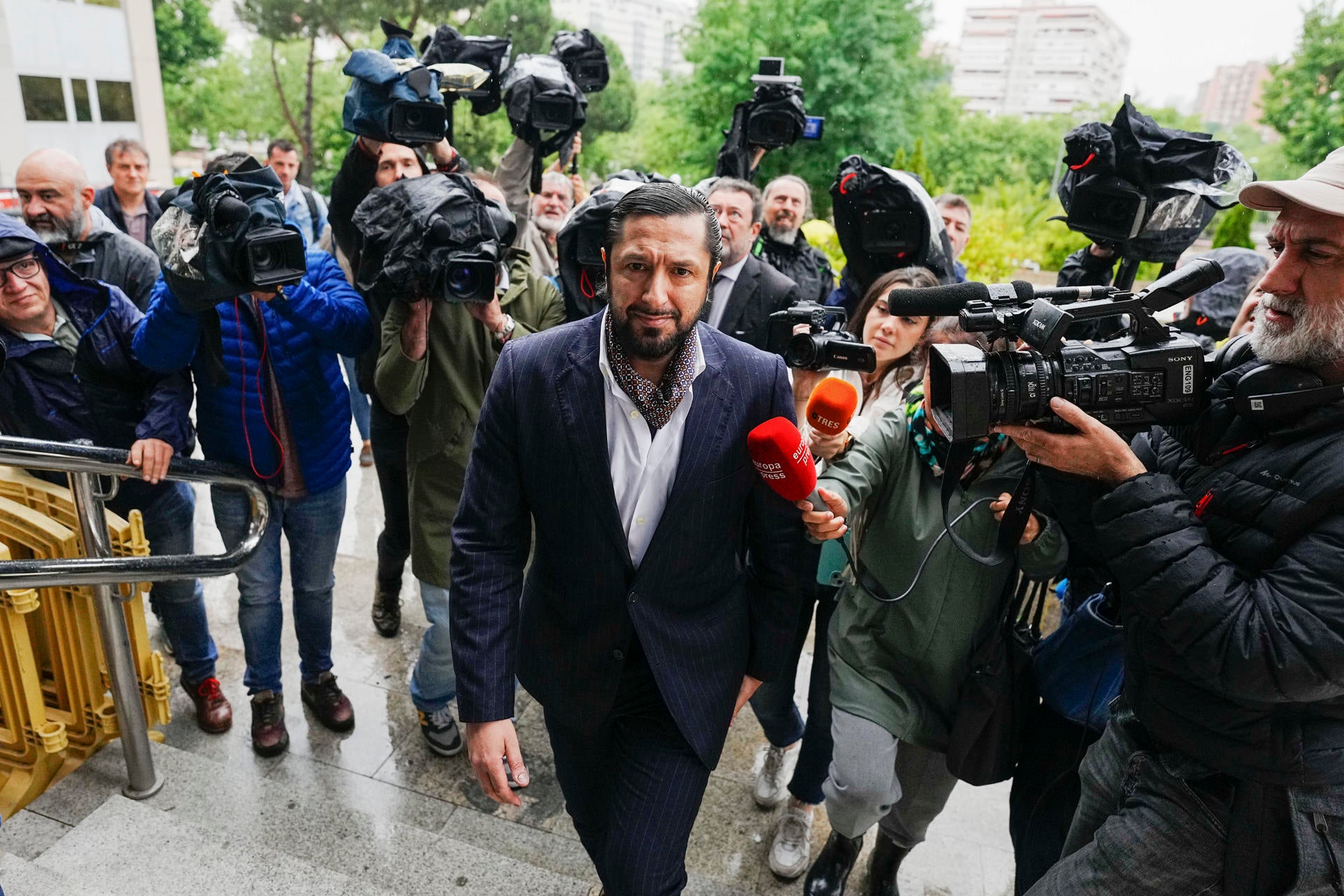 Ordenan el ingreso en prisión de Rafael Amargo por riesgo de fuga al no firmar en el juzgado Ordenan el ingreso en prisión de Rafael Amargo por riesgo de fuga al no firmar en el juzgado