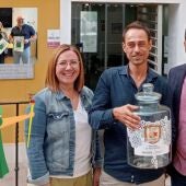 Las compañías de Moros y Cristianos de La Vila reciclan 4.700 kilos de envases de vidrio y Benidorm anima a sus peñas a hacerlo