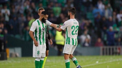 El Betis se consolida arriba a costa de un Mallorca con diez | Onda ...