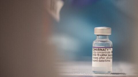 Un vial de una vacuna contra el Covid-19/ Europa Press