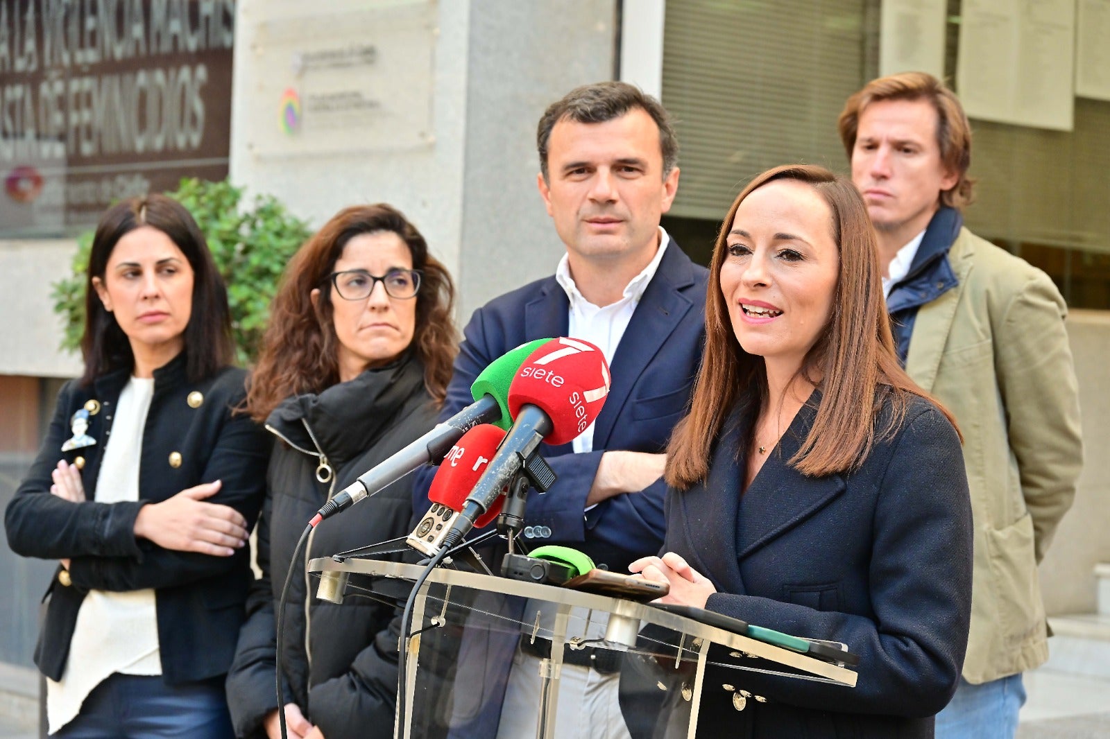 La ciudad de Cádiz se vuelca con el 25-N La ciudad de Cádiz se vuelca con el 25-N