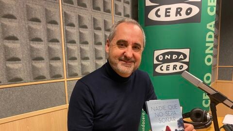 'Nadie que no sepa so&ntilde;ar', el d&eacute;cimo libro de Fernando Lallana