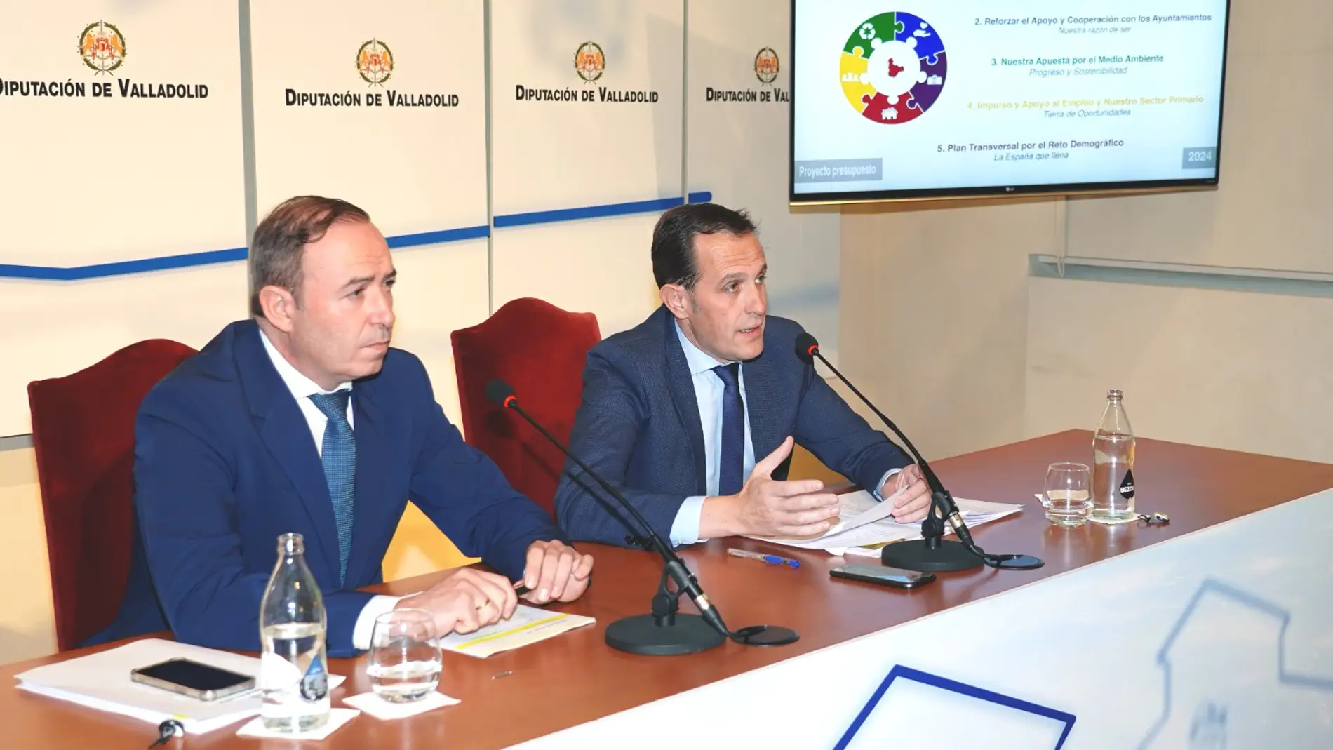 El presidente de la Diputación, Conrado Íscar, presenta los presupuestos para 2024