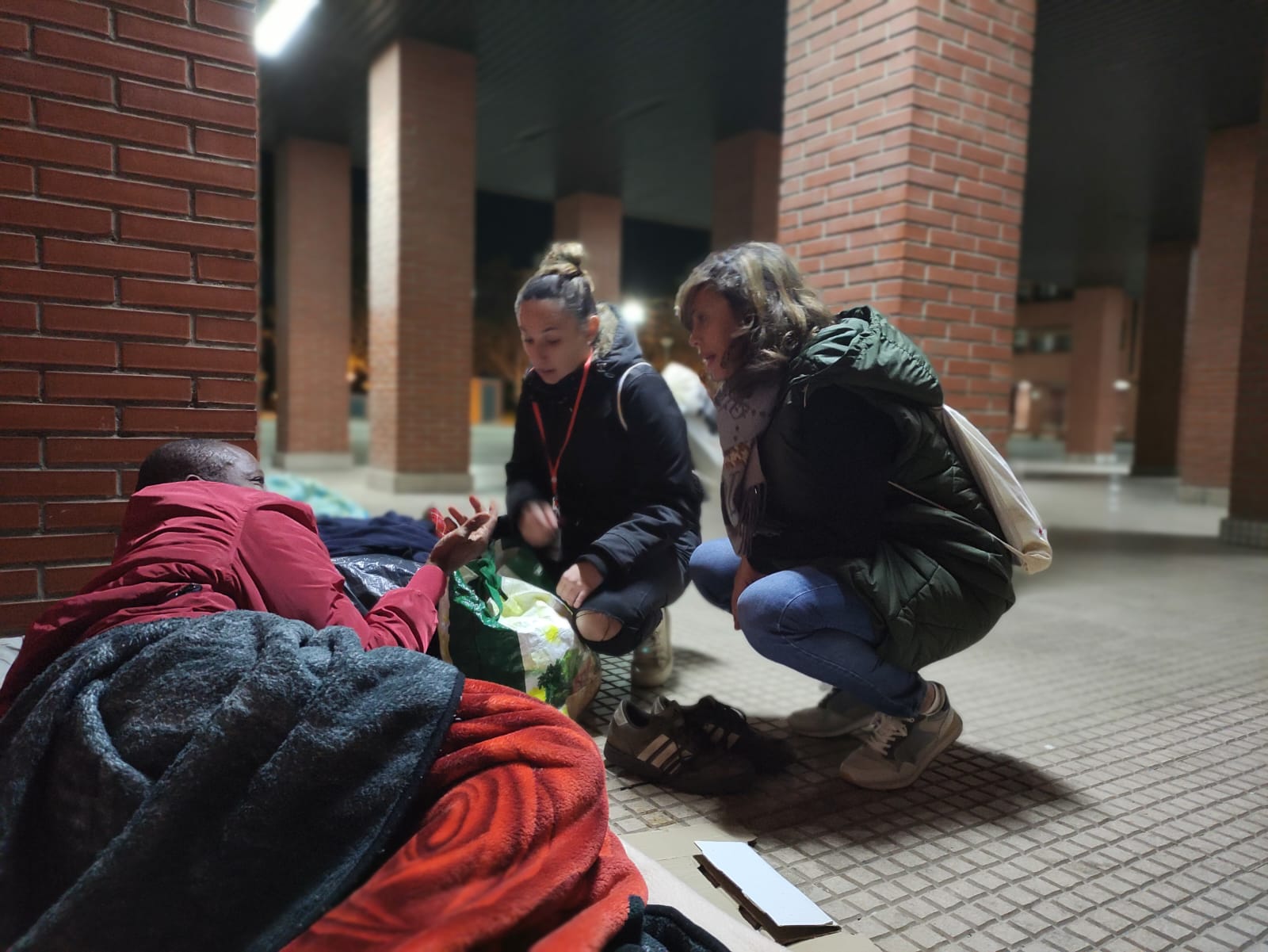 El Ayuntamiento de Zaragoza detecta a 163 personas sin hogar El Ayuntamiento de Zaragoza detecta a 163 personas sin hogar
