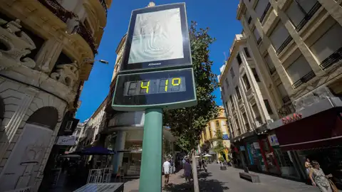 La AEMET prevé que las temperaturas serán superiores a lo normal hasta el próximo mes de octubre La AEMET prevé que las temperaturas serán superiores a lo normal hasta el próximo mes de octubre