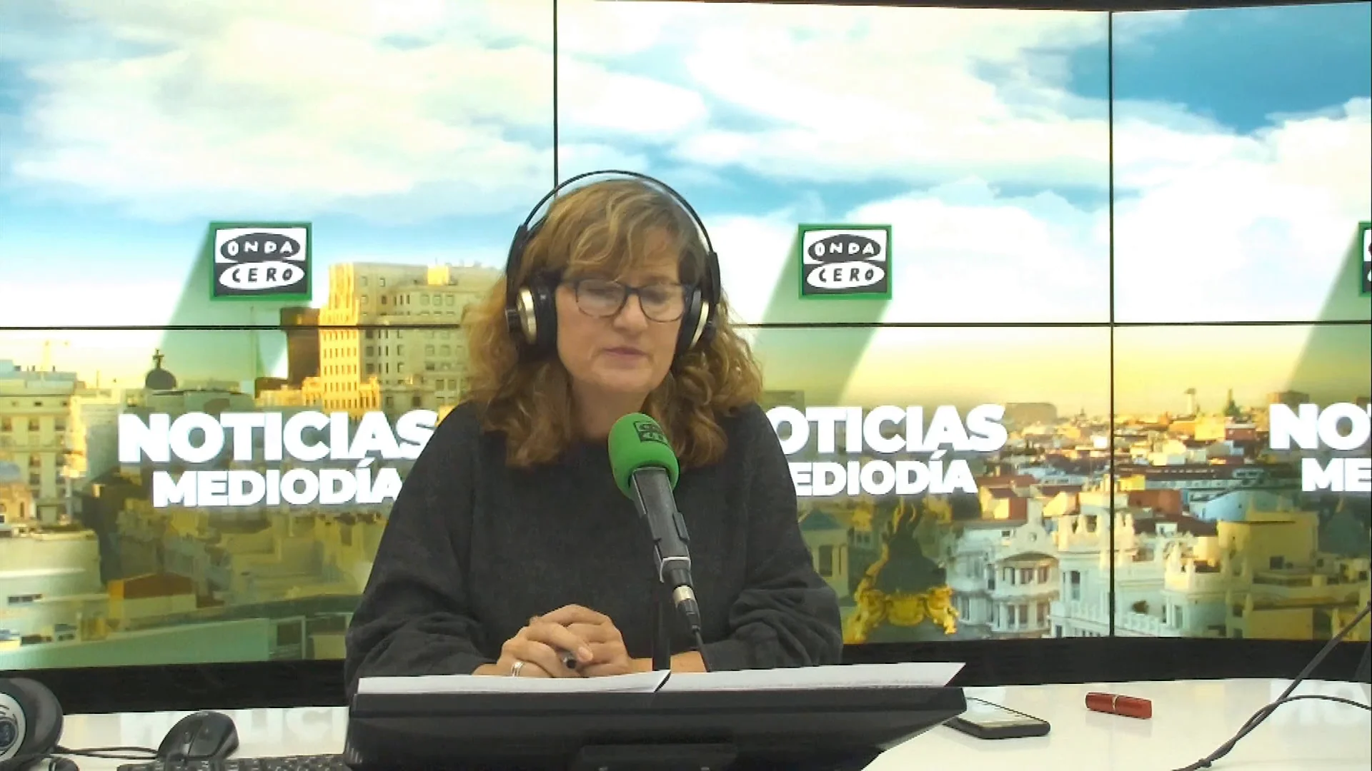 Elena Gijón: "Es al PSOE de Sánchez al que incendiar las calles no le parece delito alguno" Elena Gijón: "Es al PSOE de Sánchez al que incendiar las calles no le parece delito alguno"