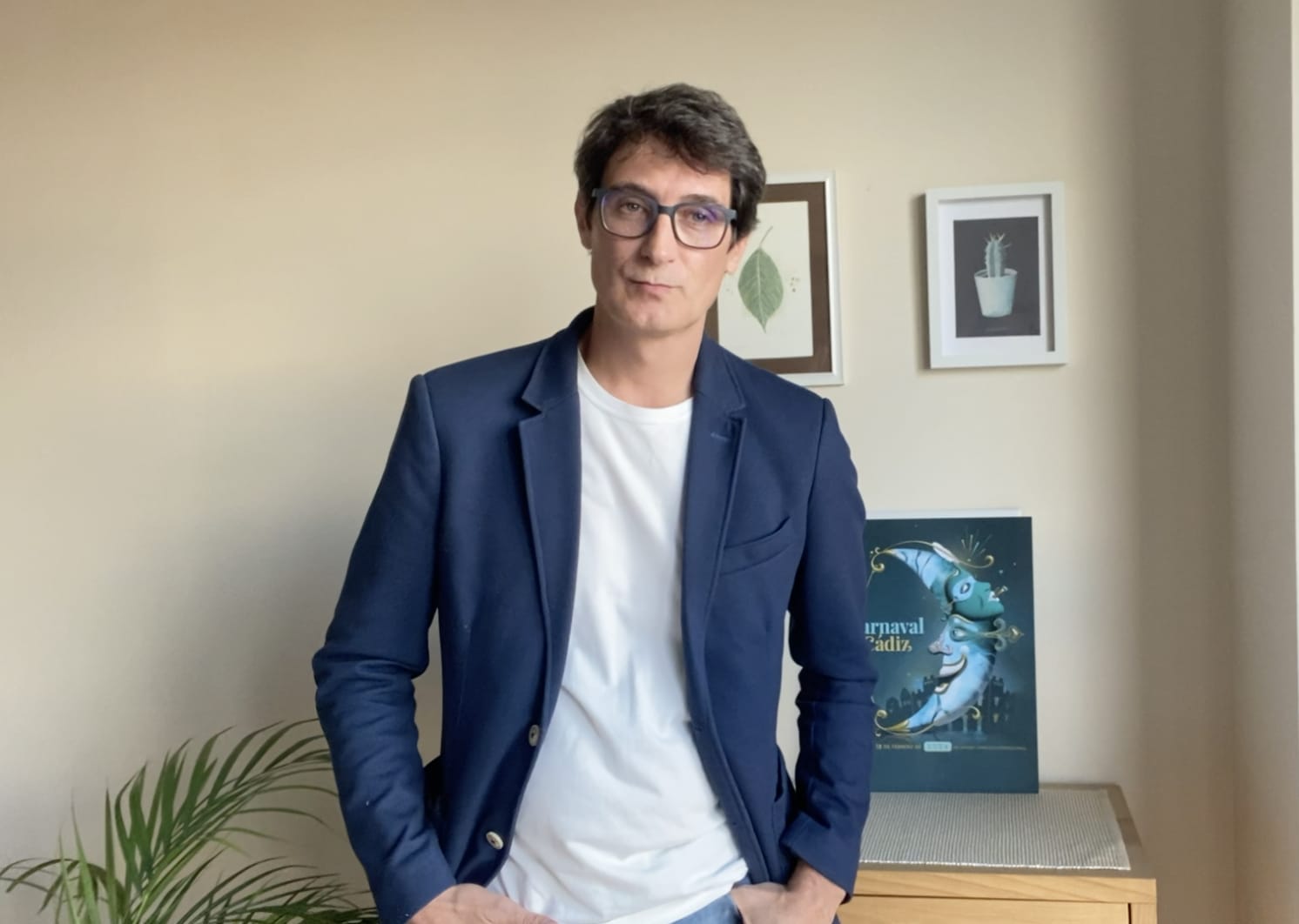 Carlos Ibañez, autor del cartel del Carnaval de Cádiz: "Cada rincón de la noche del carnaval gaditano es mágico" Carlos Ibañez, autor del cartel del Carnaval de Cádiz: "Cada rincón de la noche del carnaval gaditano es mágico"