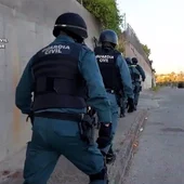 Intervención de la Guardia Civil Intervención de la Guardia Civil