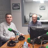 De izquierda a derecha, Fran Maciá, Paco Culiáñez, Pedro J. Llorach y Rafael Almagro, en la tertulia comarcal semanal de Onda Cero Vega Baja