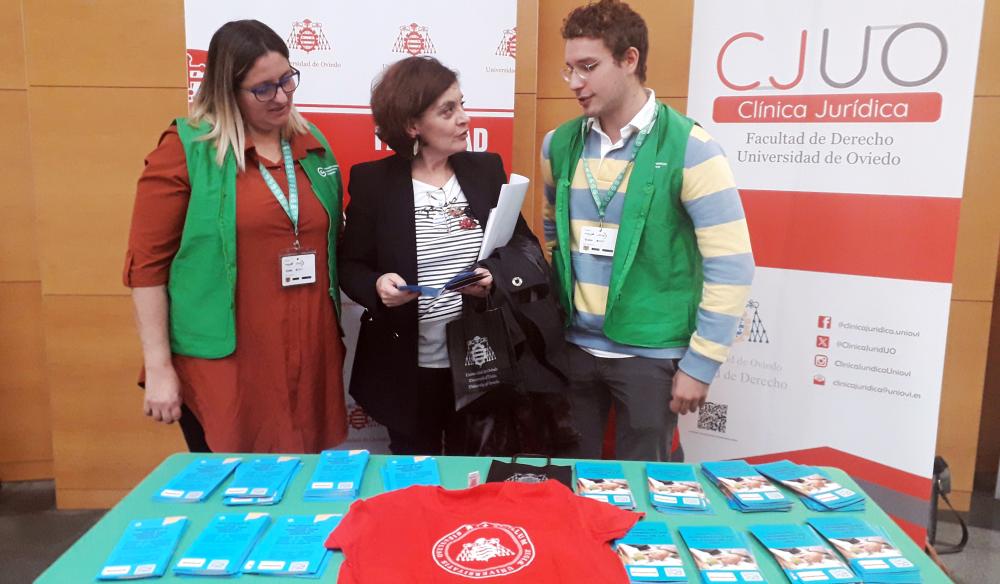 Salud anuncia mejoras en los cribados de cáncer de colon y cuello uterino para favorecer la participación Salud anuncia mejoras en los cribados de cáncer de colon y cuello uterino para favorecer la participación