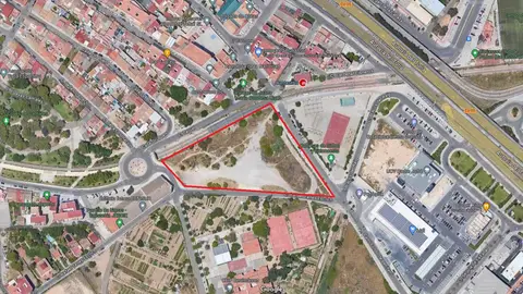 En rojo, solar donde se ubicará el “pumptrack” Benimámet
