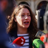 Esther Muñoz ante los medios de comunicación Esther Muñoz ante los medios de comunicación