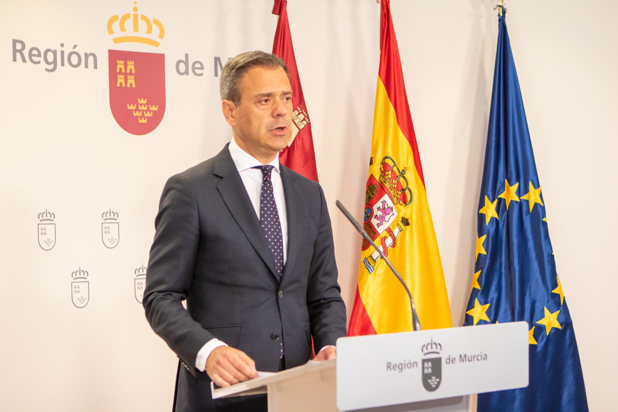 El Gobierno regional considera que el acuerdo PSOE-Junts es opaco y que hay cesiones que no se conocerán El Gobierno regional considera que el acuerdo PSOE-Junts es opaco y que hay cesiones que no se conocerán