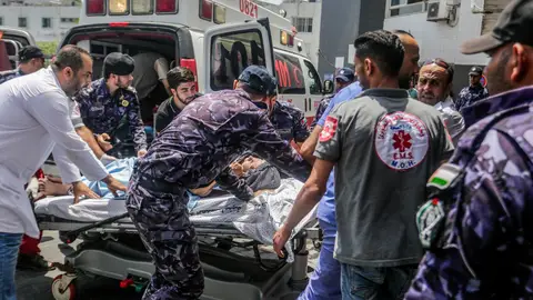 Israel rodea los principales hospitales de Gaza Israel rodea los principales hospitales de Gaza