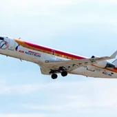 Despegue de un avión de Air Nostrum Despegue de un avión de Air Nostrum