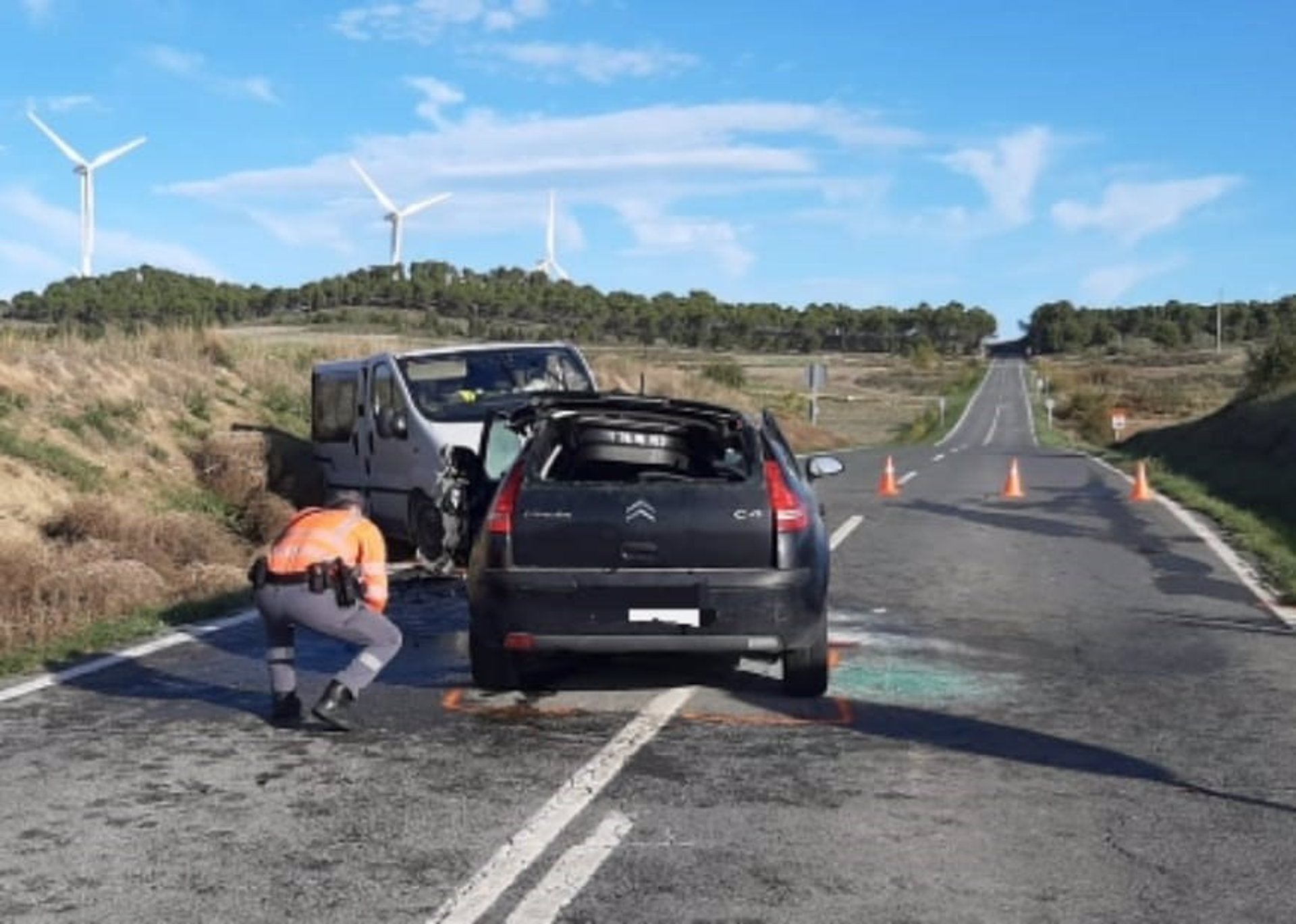 Dos heridos en una colisión frontal ocurrida en Funes Dos heridos en una colisión frontal ocurrida en Funes