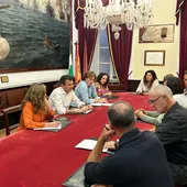 La reunión se celebró en el Ayuntamiento de Cádiz La reunión se celebró en el Ayuntamiento de Cádiz