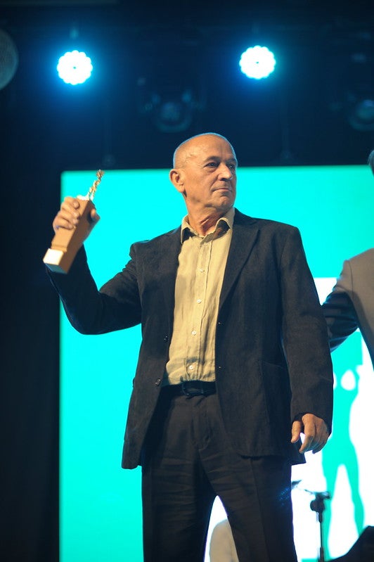 Nascuts del fang, la novela de Víctor Labrado ganadora de los Premios Literarios Ciudad de Alzira Nascuts del fang, la novela de Víctor Labrado ganadora de los Premios Literarios Ciudad de Alzira