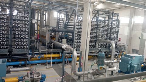 Instalaciones de la desaladora de Mutxamel