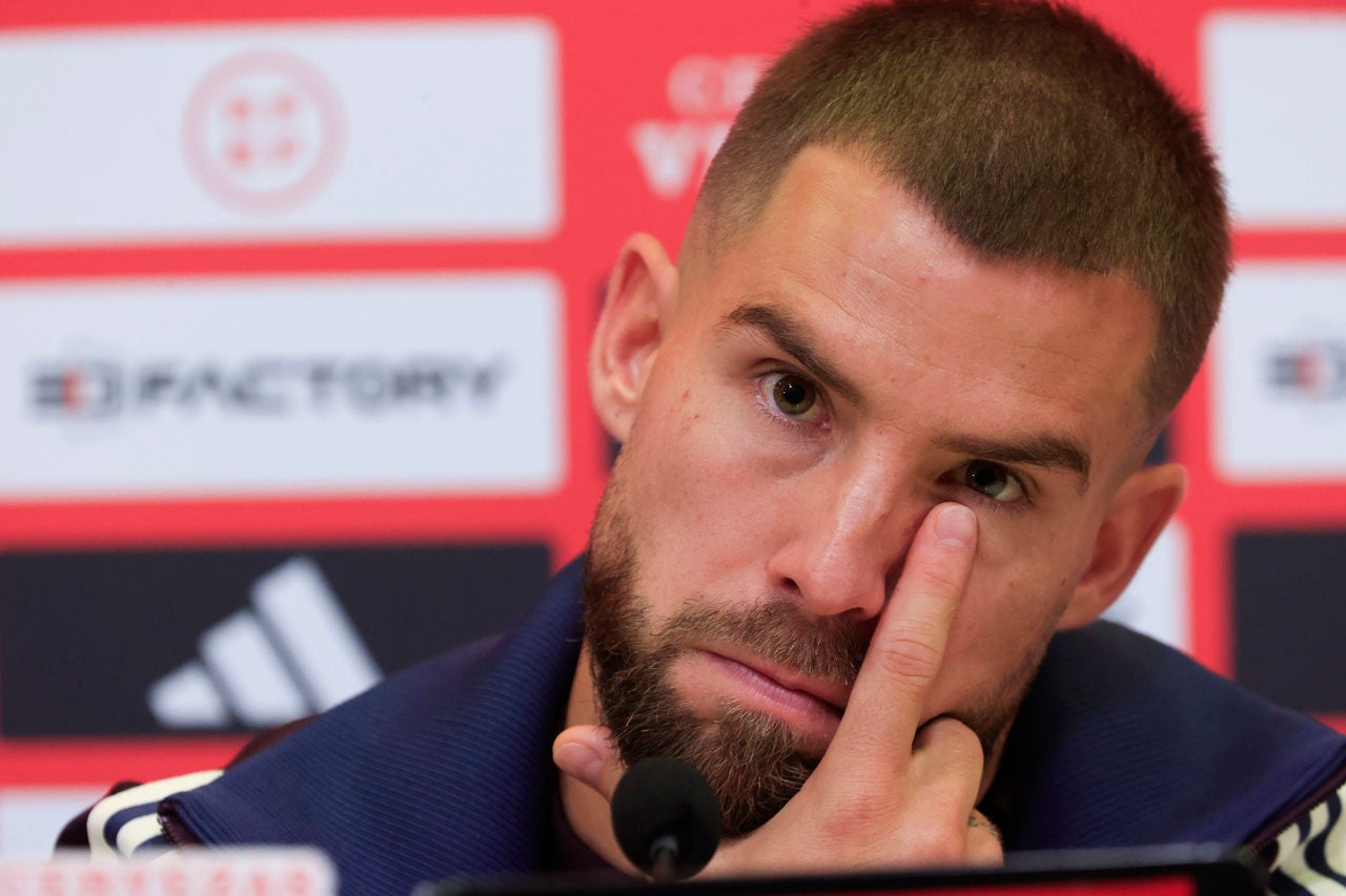 Iñigo Martínez: "Hay que confiar y dejar tranquilos a los árbitros" Iñigo Martínez: "Hay que confiar y dejar tranquilos a los árbitros"