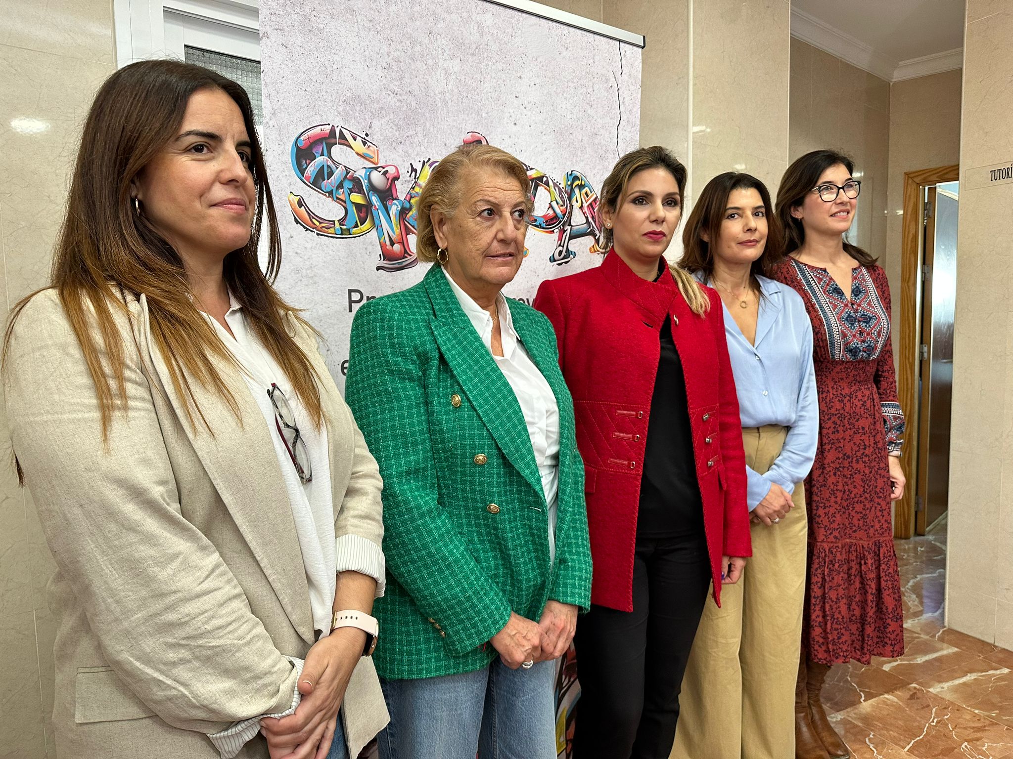 Los centros educativos de Ceuta acogen el proyecto 'Skapa' para prevenir las adicciones en los jóvenes Los centros educativos de Ceuta acogen el proyecto 'Skapa' para prevenir las adicciones en los jóvenes