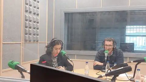 Alberto Pastor y Marisa Rubio, del servicio de inserción laboral de AMIAB Alberto Pastor y Marisa Rubio, del servicio de inserción laboral de AMIAB