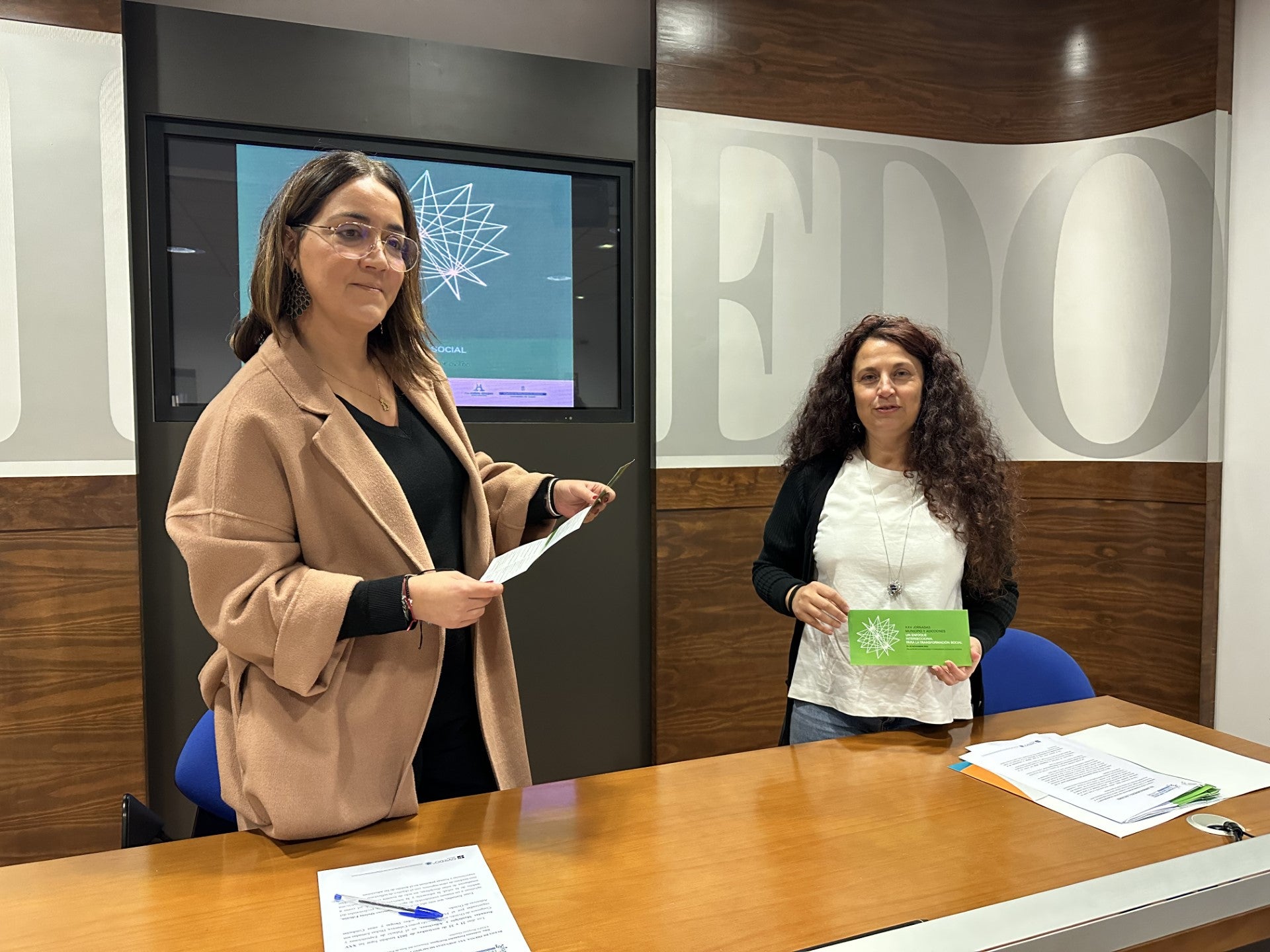 Los expertos recomiendan no dar un teléfono móvil a un niño antes de secundaria Los expertos recomiendan no dar un teléfono móvil a un niño antes de secundaria
