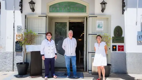 La familia Riera está al frente del restaurante Ca n'Alfredo, en el corazón de la ciudad de Ibiza La familia Riera está al frente del restaurante Ca n'Alfredo, en el corazón de la ciudad de Ibiza