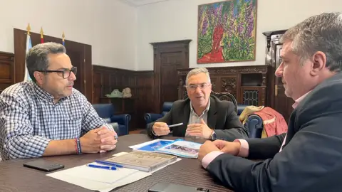 A Deputación reforzará o seu apoio ao Banco de Alimentos de Ourense A Deputación reforzará o seu apoio ao Banco de Alimentos de Ourense
