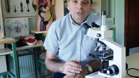 José Luis Olmo Rísquez, profesor y biólogo José Luis Olmo Rísquez, profesor y biólogo
