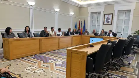 Pleno municipal del Ayuntamiento de Crevillent debatiendo la Ley de Amnistía sin los concejales ni de Acord per Guanyar ni del PSOE. Pleno municipal del Ayuntamiento de Crevillent debatiendo la Ley de Amnistía sin los concejales ni de Acord per Guanyar ni del PSOE.