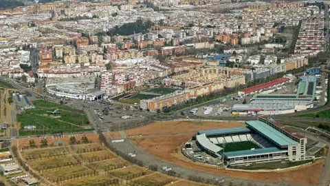 El gobierno municipal reitera que cualquier reforma del estadio Arcángel sólo afectará al perímetro de la instalación deportiva El gobierno municipal reitera que cualquier reforma del estadio Arcángel sólo afectará al perímetro de la instalación deportiva