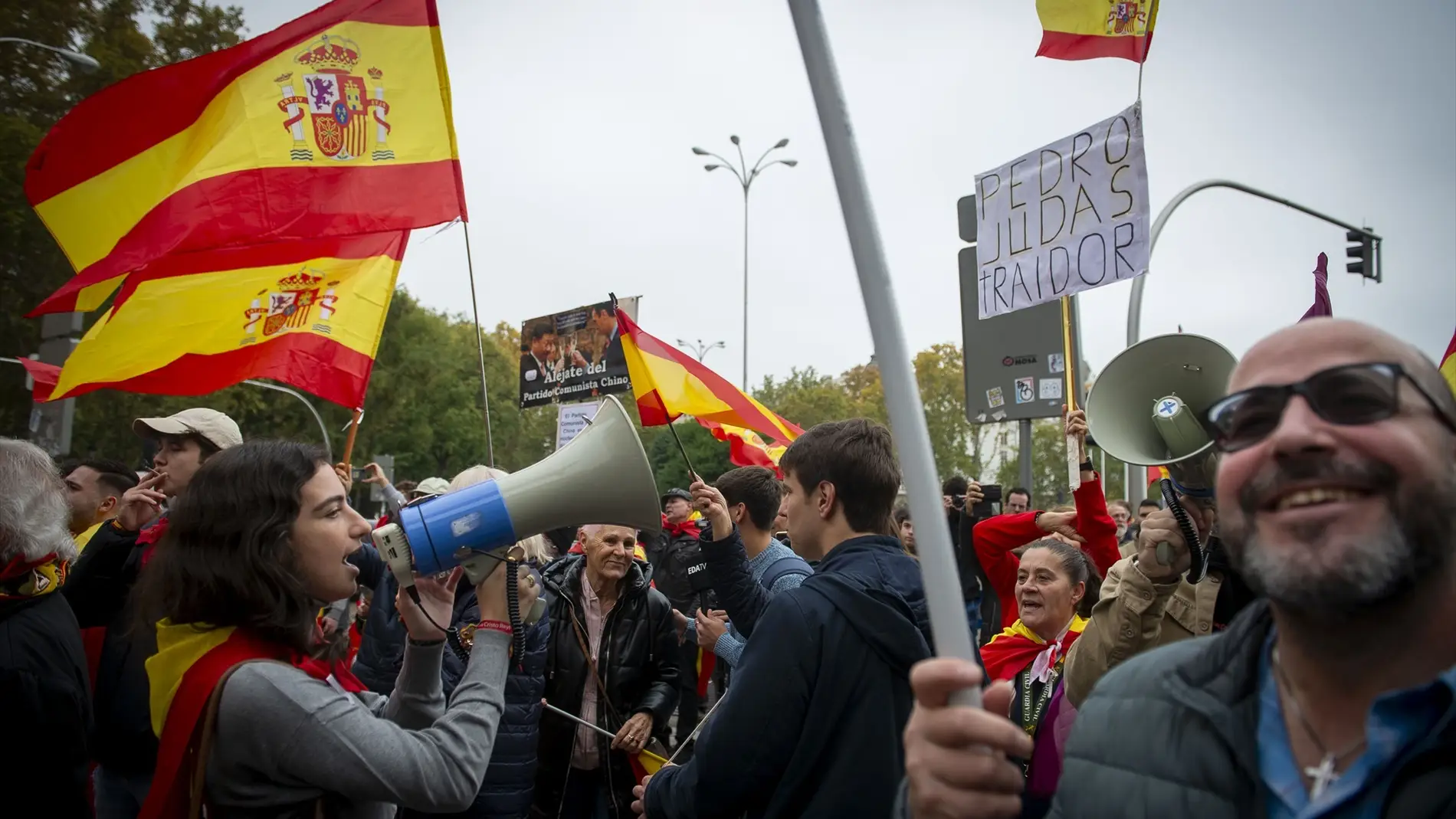 Calles cortadas en Madrid por la manifestación contra la amnistía del 18N