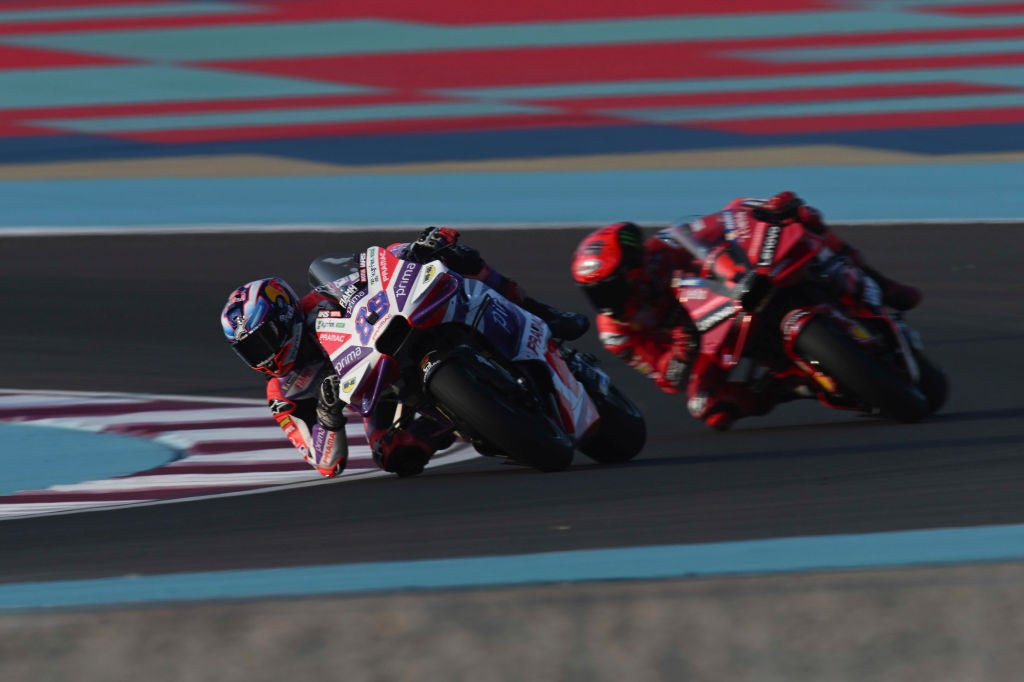Jorge Martín gana el sprint de Losail y mete presión a Bagnaia Jorge Martín gana el sprint de Losail y mete presión a Bagnaia