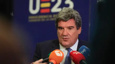 José Luis Escrivá, Ministro de Inclusión, Seguridad Social y Migraciones de España José Luis Escrivá, Ministro de Inclusión, Seguridad Social y Migraciones de España