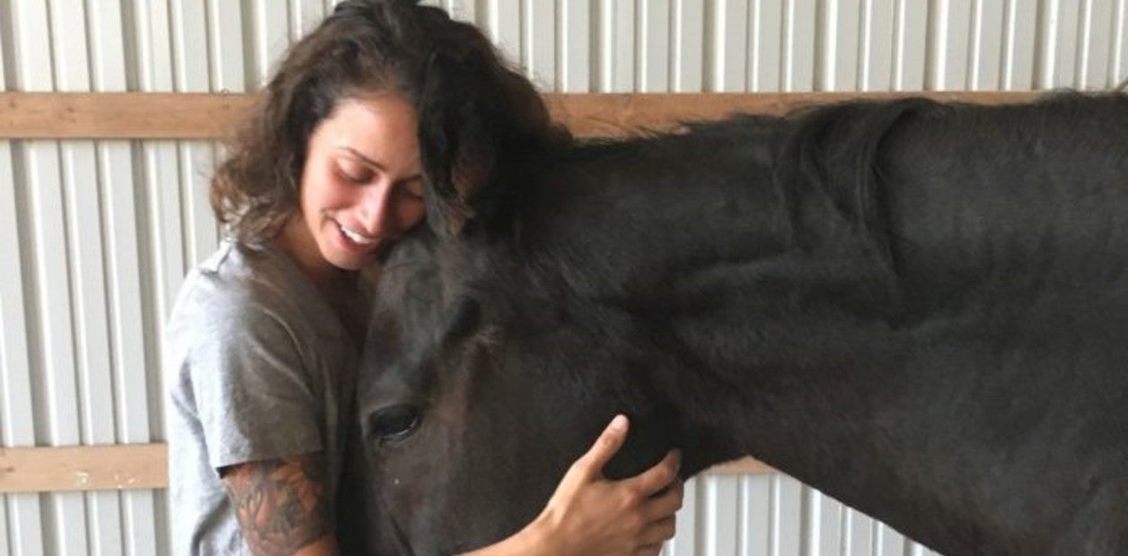 La psíquica que habla con los animales telepáticamente, vivos y muertos. La psíquica que habla con los animales telepáticamente, vivos y muertos.