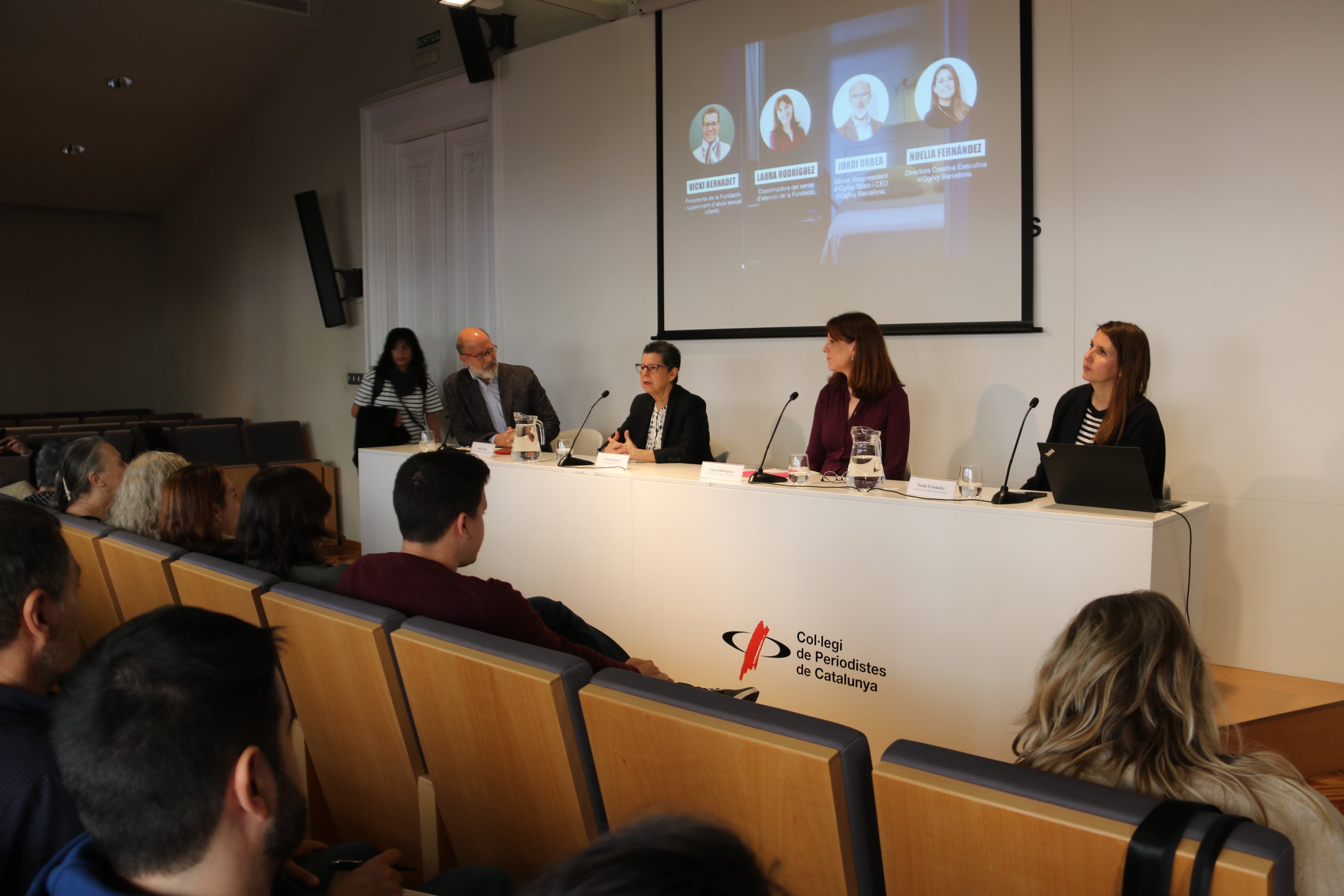 Vicki Bernadet, sobre els abusos sexuals infantils: "Hem de trencar amb la negació de les famílies" Vicki Bernadet, sobre els abusos sexuals infantils: "Hem de trencar amb la negació de les famílies"