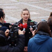 Ester Muñoz ante la prensa (Archivo)